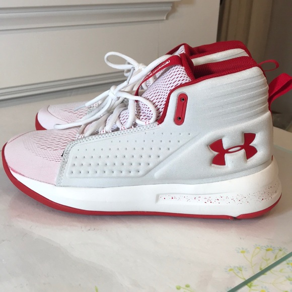 Under Armour Other - Under Armour Basketball 🏀 shoes sneakers 8.5  NWT